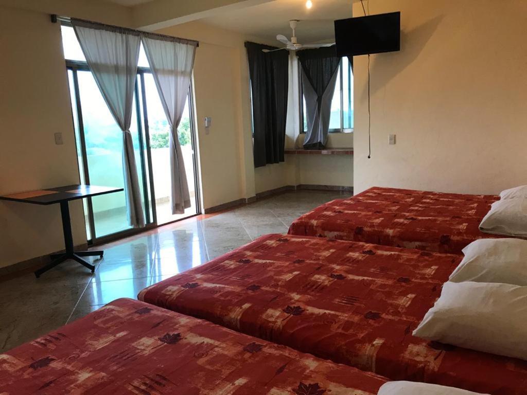 Hotel Puerto Alegre